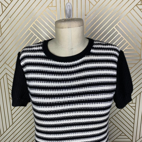 St. John Sport Striped Short Sleeve Sweater in Black & White Size US XS - Picture 2 of 12